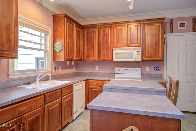 113 Weaver Mine Trail, Chapel Hill, NC 27517