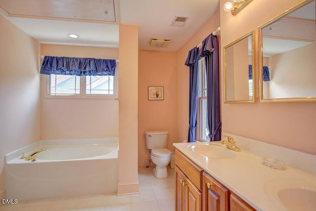 113 Weaver Mine Trail, Chapel Hill, NC 27517