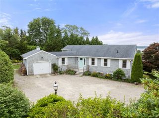 55 West Main Road, Little Compton, RI 02837