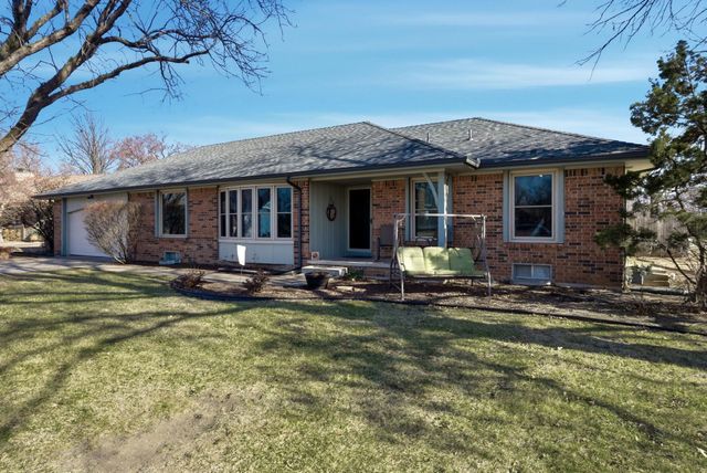 2306 N Addison Cir, Wichita, KS 67226
