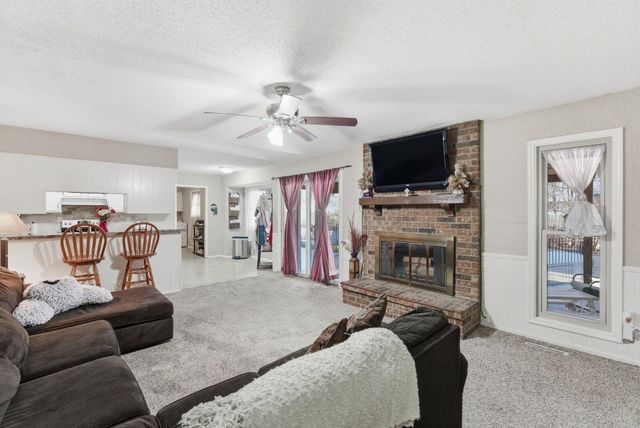 2306 N Addison Cir, Wichita, KS 67226