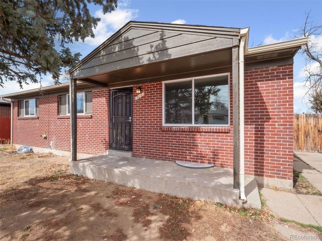 13061 Olmsted Pl, Denver, CO 80239