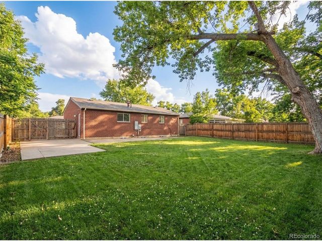 13061 Olmsted Pl, Denver, CO 80239