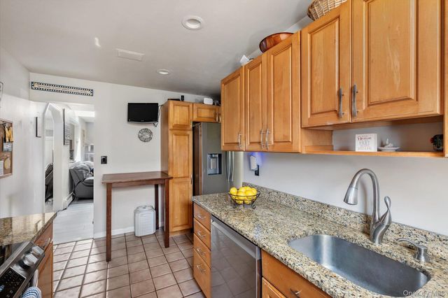 340 Seaford Avenue, Massapequa, NY 11758
