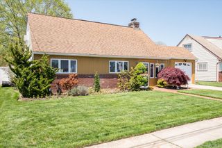 340 Seaford Avenue, Massapequa, NY 11758