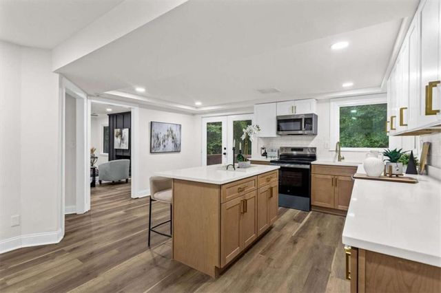 4531 Riverwood Cir, Decatur, GA 30035