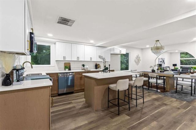 4531 Riverwood Cir, Decatur, GA 30035