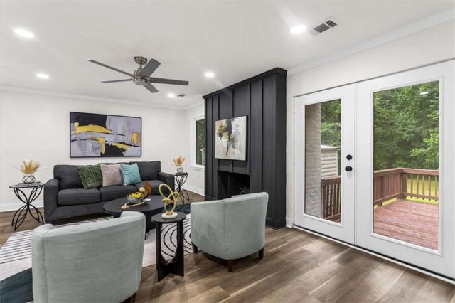 4531 Riverwood Cir, Decatur, GA 30035