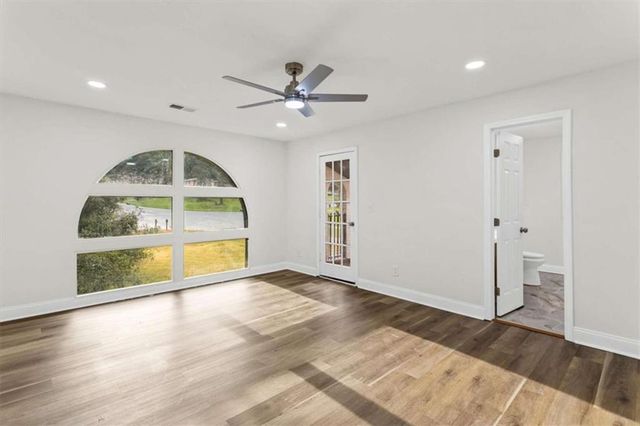 4531 Riverwood Cir, Decatur, GA 30035