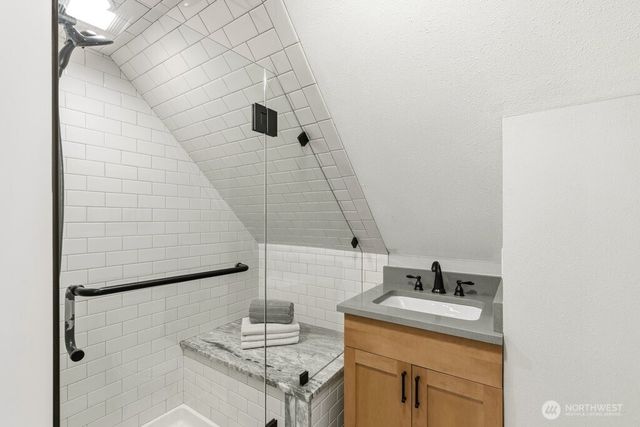 2122 N 128th Street, Seattle, WA 98133