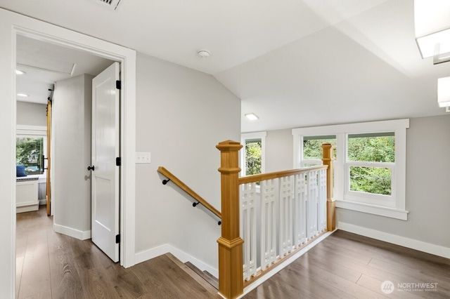 2122 N 128th Street, Seattle, WA 98133