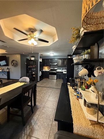 824 Brecha Street, San Juan, TX 78589