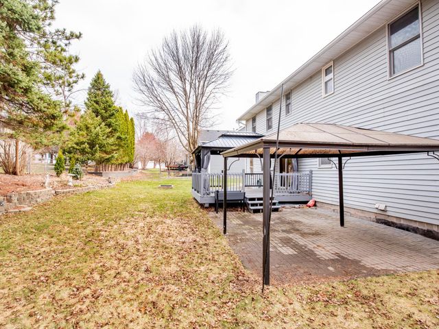 3751 Thomas Court, Vadnais Heights, MN 55127