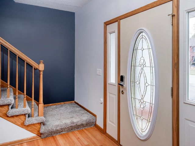 3751 Thomas Court, Vadnais Heights, MN 55127