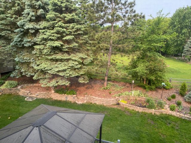 3751 Thomas Court, Vadnais Heights, MN 55127