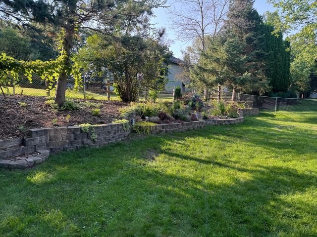 3751 Thomas Court, Vadnais Heights, MN 55127