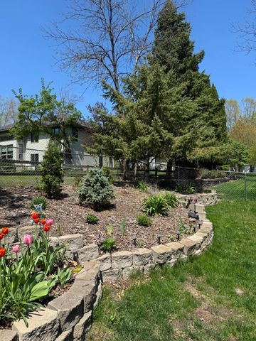 3751 Thomas Court, Vadnais Heights, MN 55127