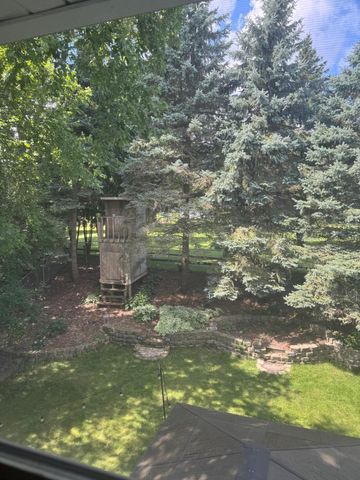 3751 Thomas Court, Vadnais Heights, MN 55127