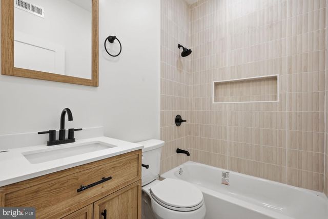 5517 HUNTER ST, Philadelphia, PA 19131