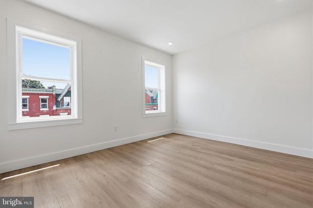 5517 HUNTER ST, Philadelphia, PA 19131