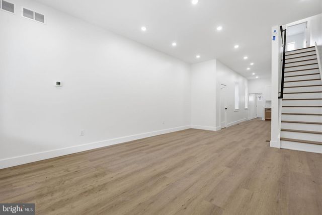 5517 HUNTER ST, Philadelphia, PA 19131