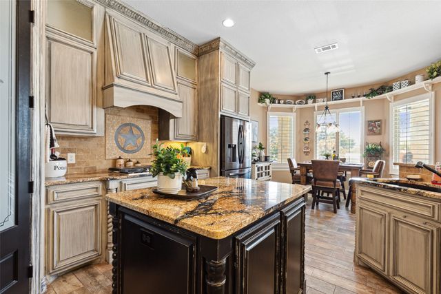 7765 Reed Road, Azle, TX 76020