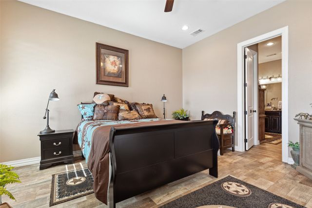 7765 Reed Road, Azle, TX 76020