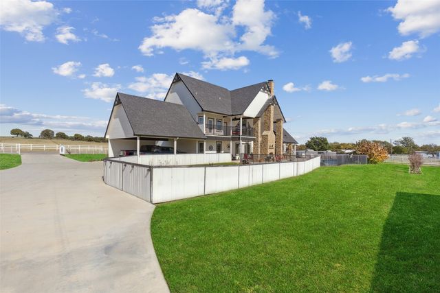 7765 Reed Road, Azle, TX 76020