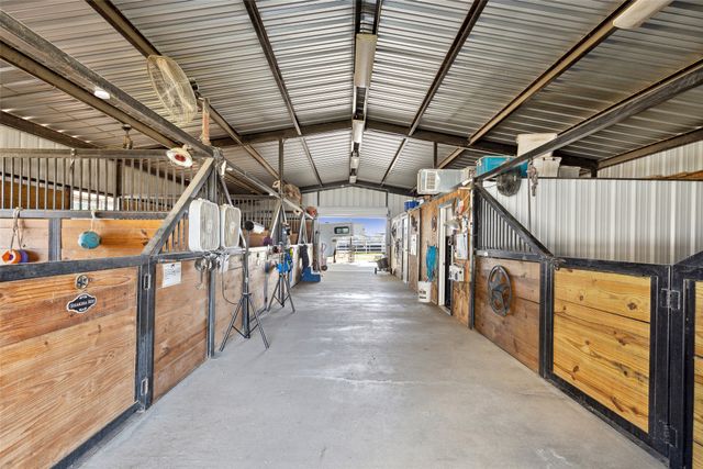 7765 Reed Road, Azle, TX 76020