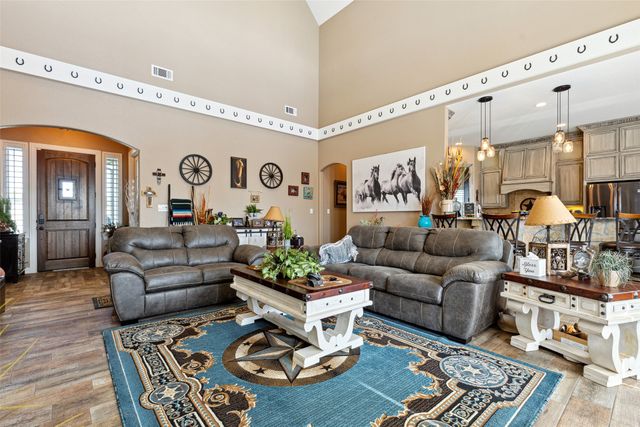 7765 Reed Road, Azle, TX 76020