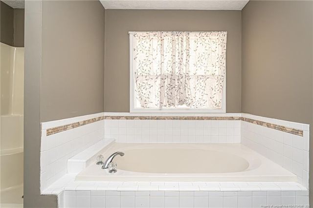 205 Brooke Run, Lumber Bridge, NC 28357