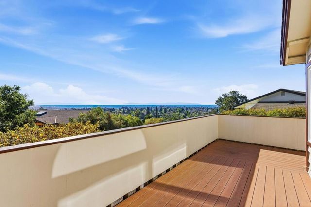 623 High Street, Santa Cruz, CA 95060
