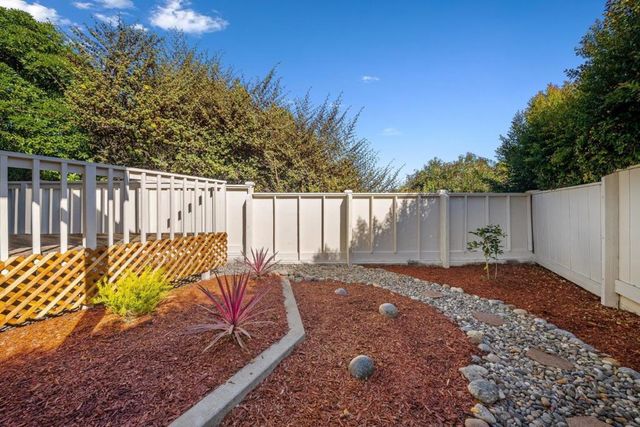 623 High Street, Santa Cruz, CA 95060