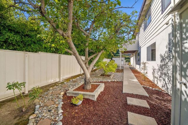 623 High Street, Santa Cruz, CA 95060