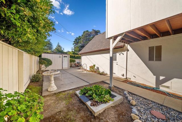 623 High Street, Santa Cruz, CA 95060