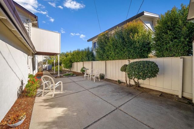 623 High Street, Santa Cruz, CA 95060