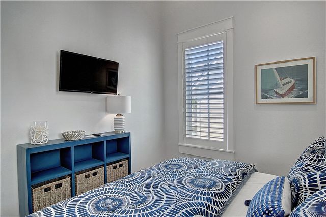 230 Round Road C1, Port Aransas, TX 78373