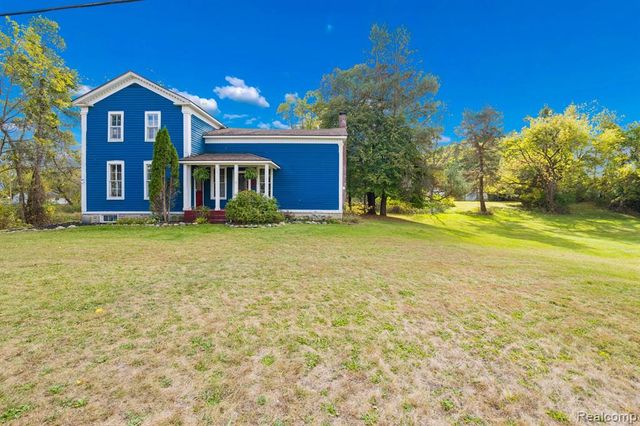 13278 9 Mile Road, South Lyon, MI 48178