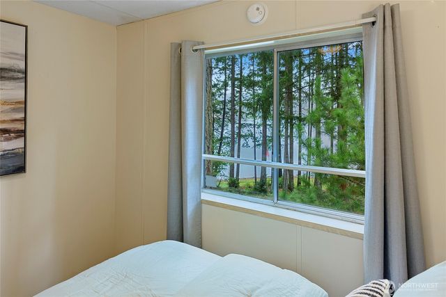 15233 NE Sunset Ave NE, Keyport, WA 98345