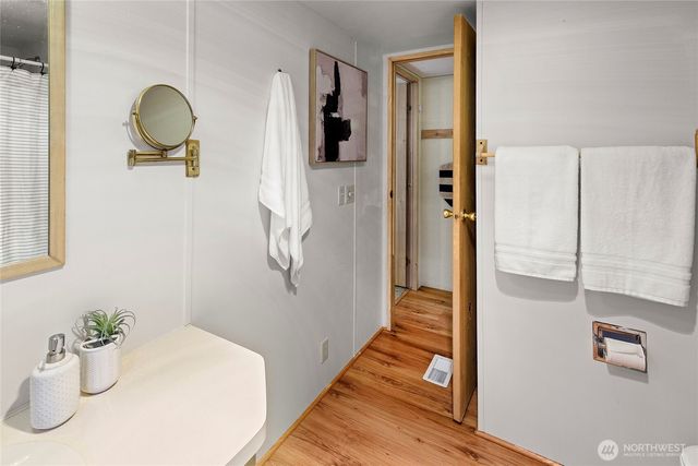 15233 NE Sunset Ave NE, Keyport, WA 98345