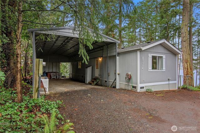 15233 NE Sunset Ave NE, Keyport, WA 98345