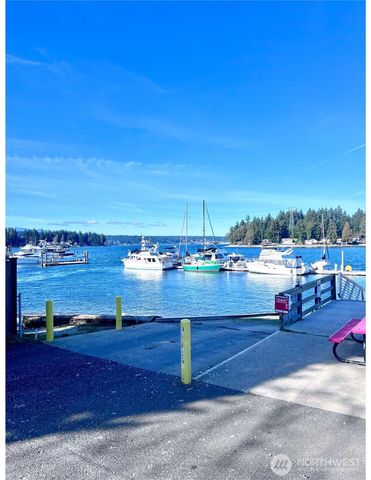 15233 NE Sunset Ave NE, Keyport, WA 98345