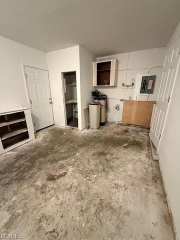430 Galveston CT, Hampton, VA 23669