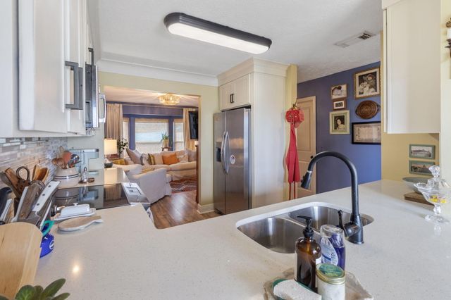 302 Michigan Avenue, Lynn Haven, FL 32444