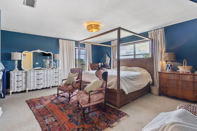 302 Michigan Avenue, Lynn Haven, FL 32444