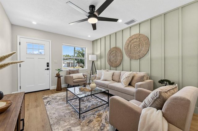 5018 CHANCELLOR STREET NE, St Petersburg, FL 33703