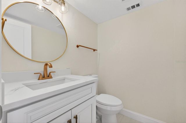 6497 CAPE HATTERAS WAY NE 3, St Petersburg, FL 33702
