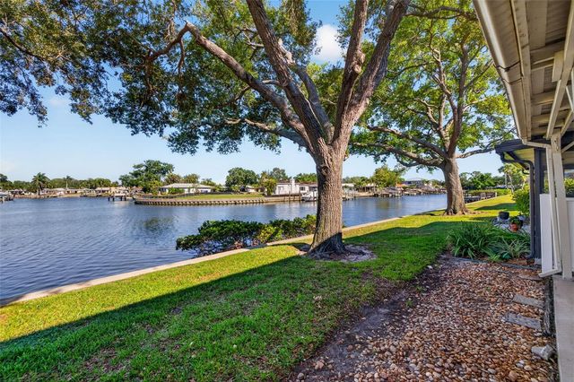 6497 CAPE HATTERAS WAY NE 3, St Petersburg, FL 33702