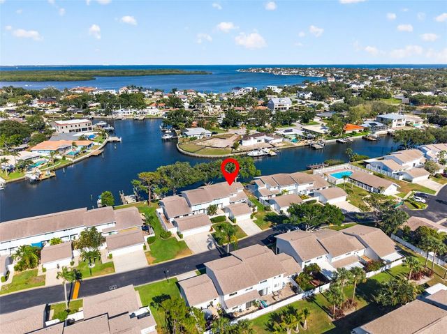 6497 CAPE HATTERAS WAY NE 3, St Petersburg, FL 33702