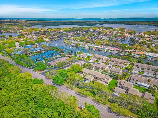 6497 CAPE HATTERAS WAY NE 3, St Petersburg, FL 33702